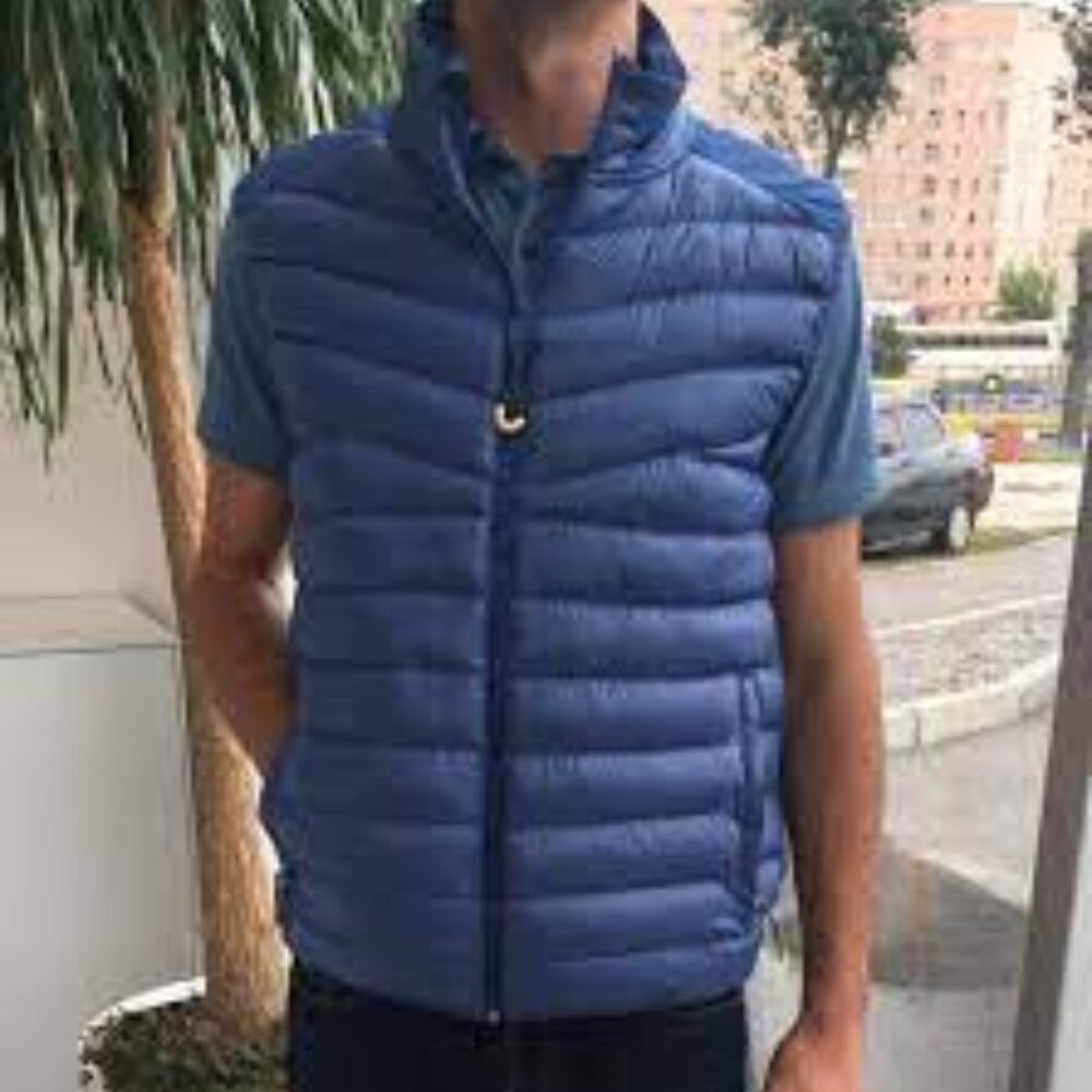 BMW Men's Active blue  Vest size large